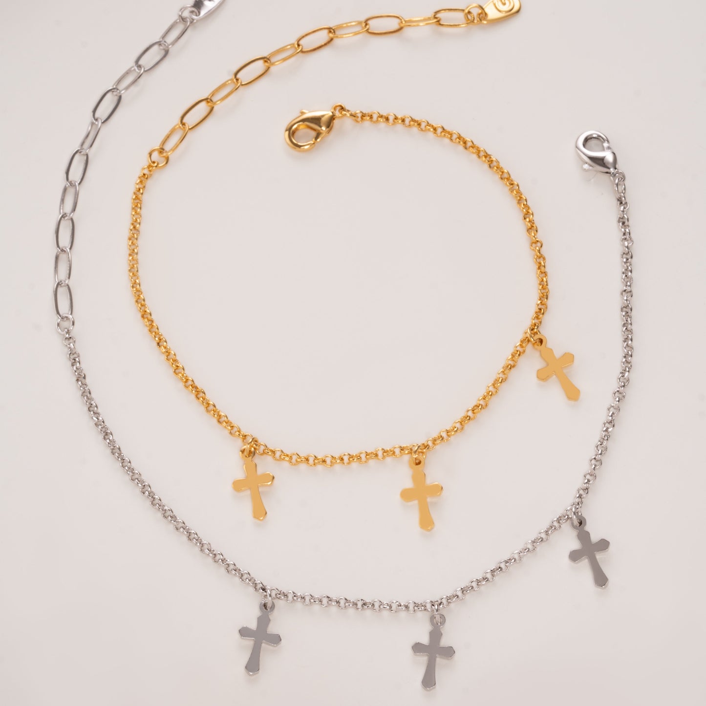 PULSEIRA ELOS PORTUGUESES COM PINGENTES DE CRUZ BANHO EM OURO 18K