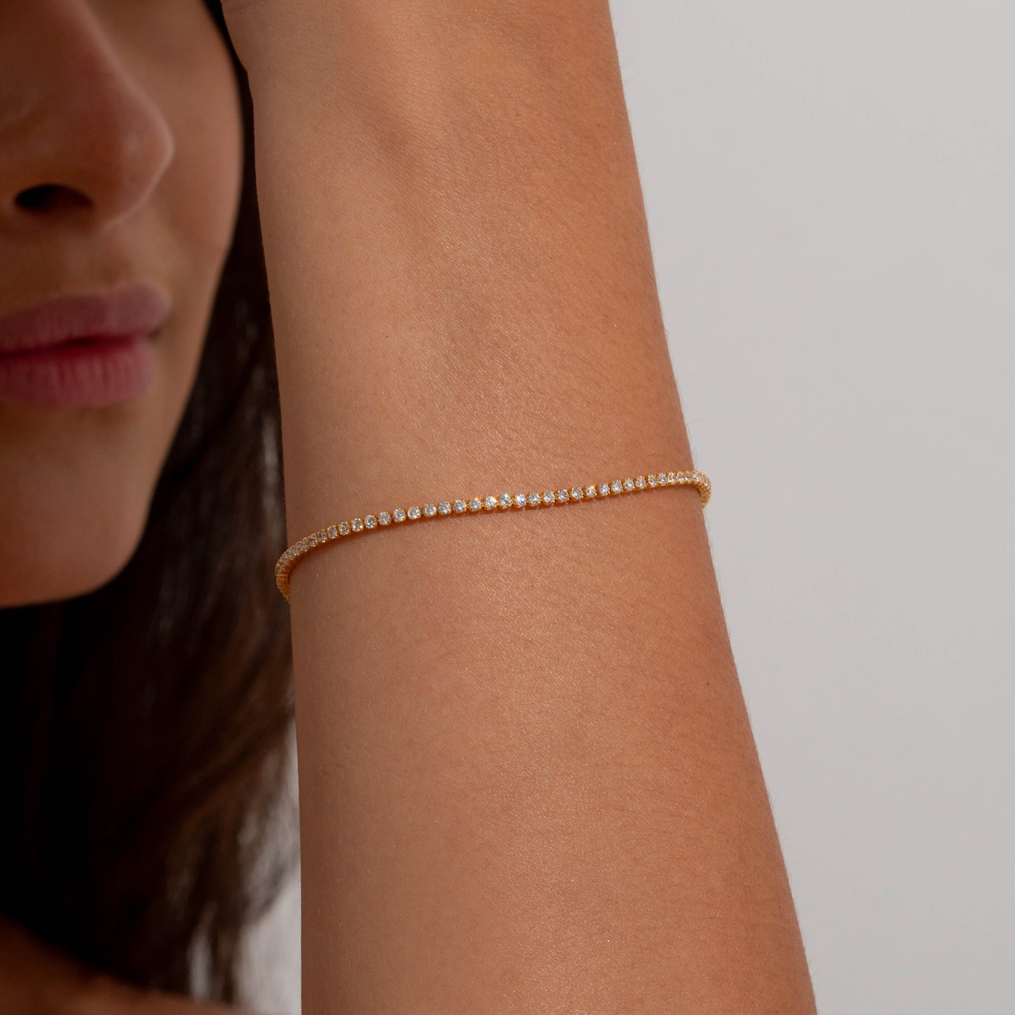PULSEIRA RIVIERA CRAVEJADA ZIRCÔNIAS COM EXTENSOR