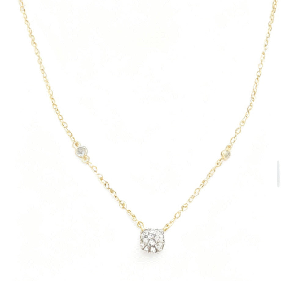 COLAR QUADRADO CRAVEJADO BANHO EM OURO 18K