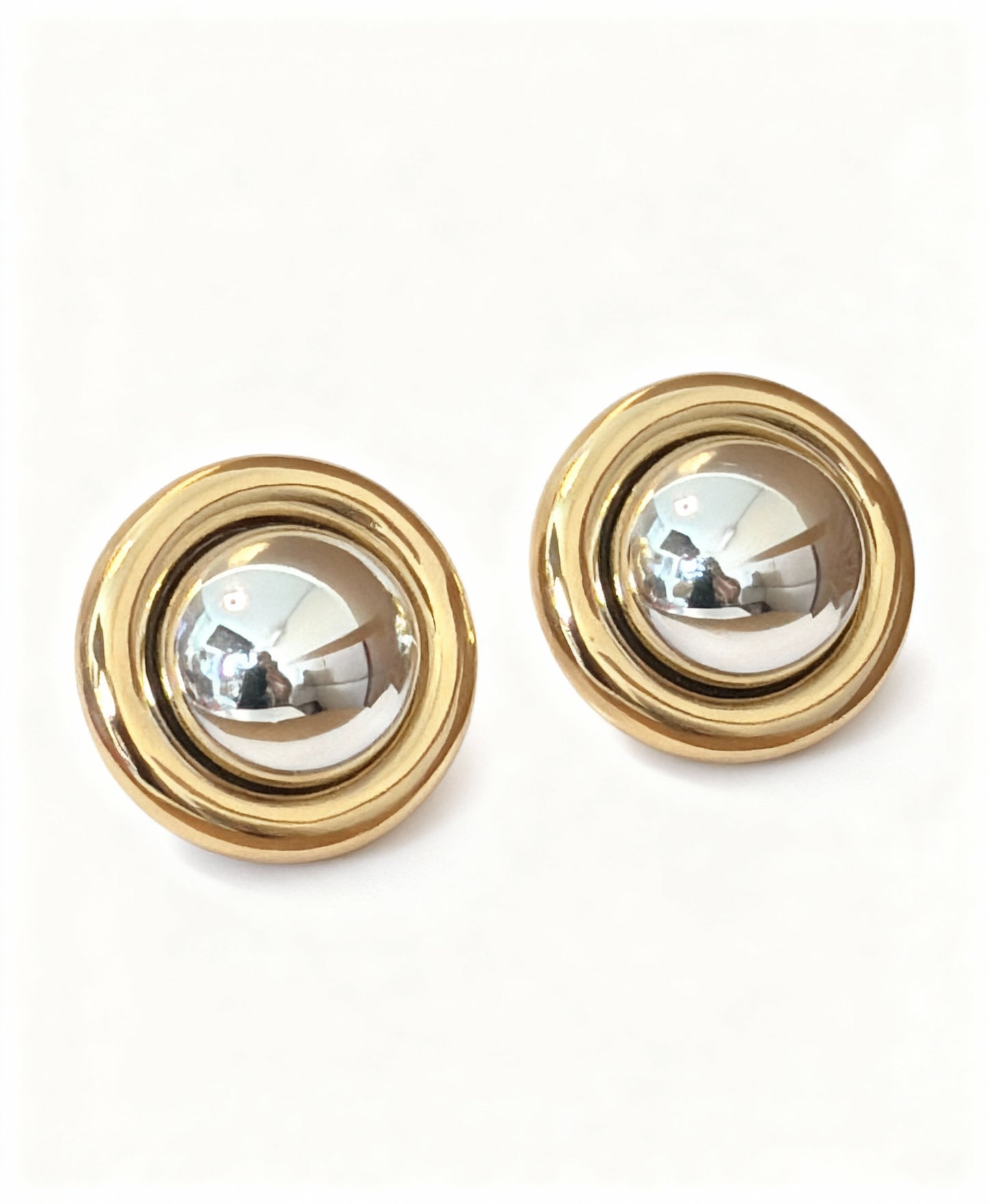 BRINCO MÉDIO REDONDO DOIS BANHOS