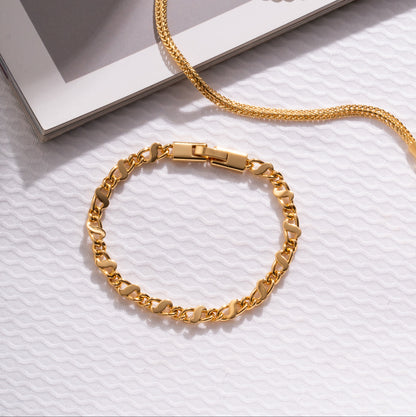 PULSEIRA ELOS COM DETALHES LISOS  BANHO EM OURO 18K