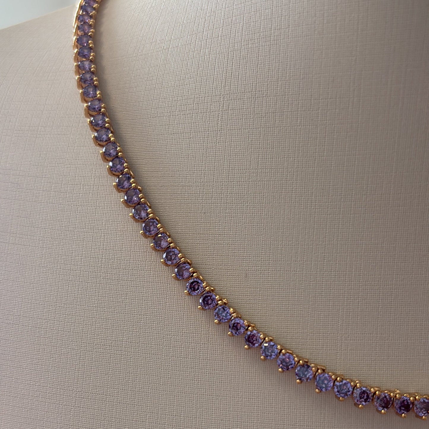 COLAR RIVIERA AMETISTA BANHO EM OURO 18K