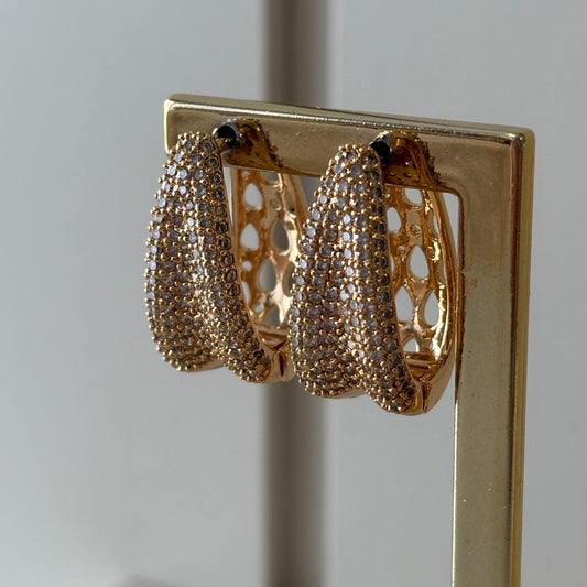 BRINCO ARGOLA MÉDIA BANHO OURO 18K