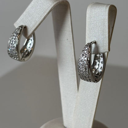 BRINCO ARGOLA CRAVEJADA EM RÓDIO