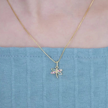 CONJUNTO KIDS LIBÉLULA BRINCO E COLAR BANHO EM OURO 18K