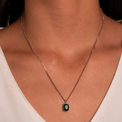CONJUNTO OVAL ESMERALDA  EM RÓDIO BRINCO E COLAR