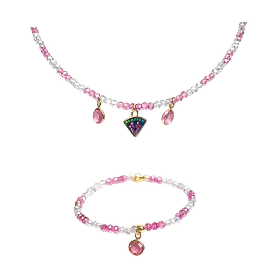 CONJUNTO COLAR E PULSEIRA KIDS ROSA METALIZADO COM PINGENTE DE MELANCIA E PONTOS DE LUZ
