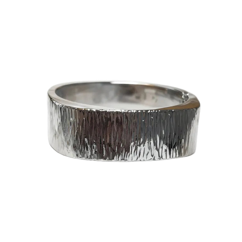 BRACELETE QUADRADO LISO DETALHADO BANHO EM RÓDIO