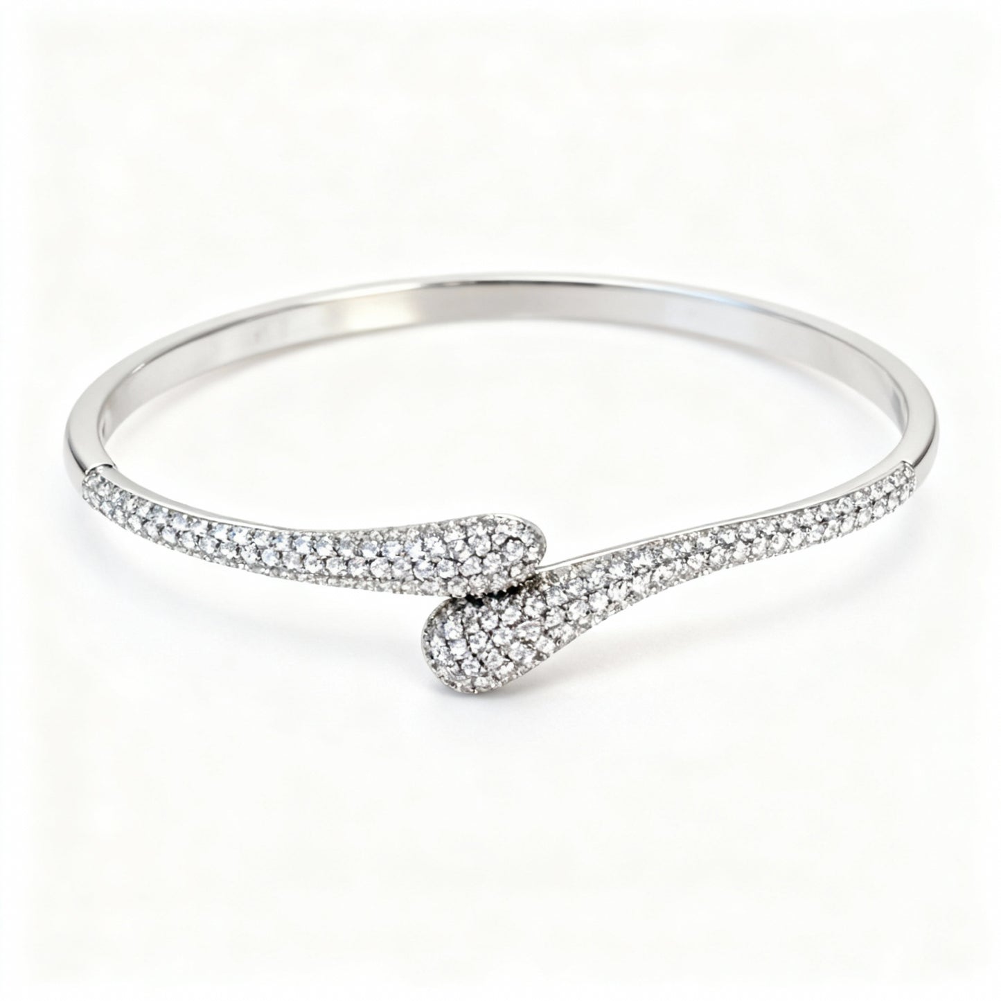 BRACELETE CRAVEJADO GOTA