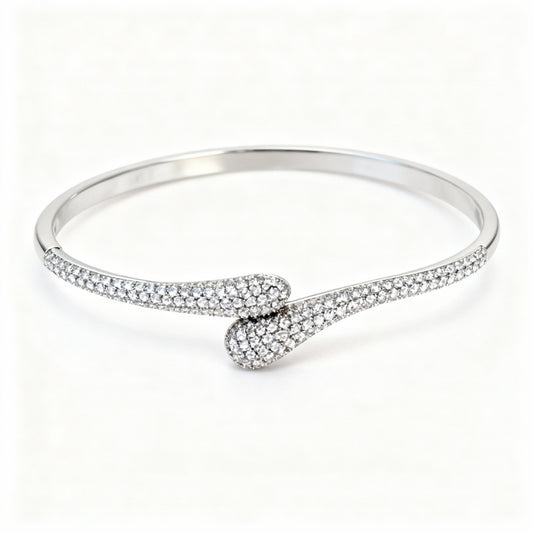 BRACELETE CRAVEJADO GOTA