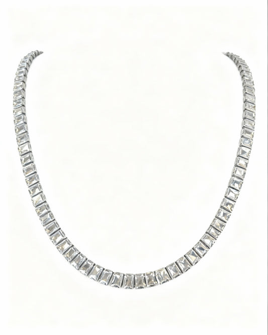 COLAR RIVIERA BAGUETE ZIRCÔNIA BRANCA BANHO EM RÓDIO