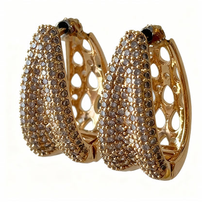 BRINCO ARGOLA MÉDIA BANHO OURO 18K