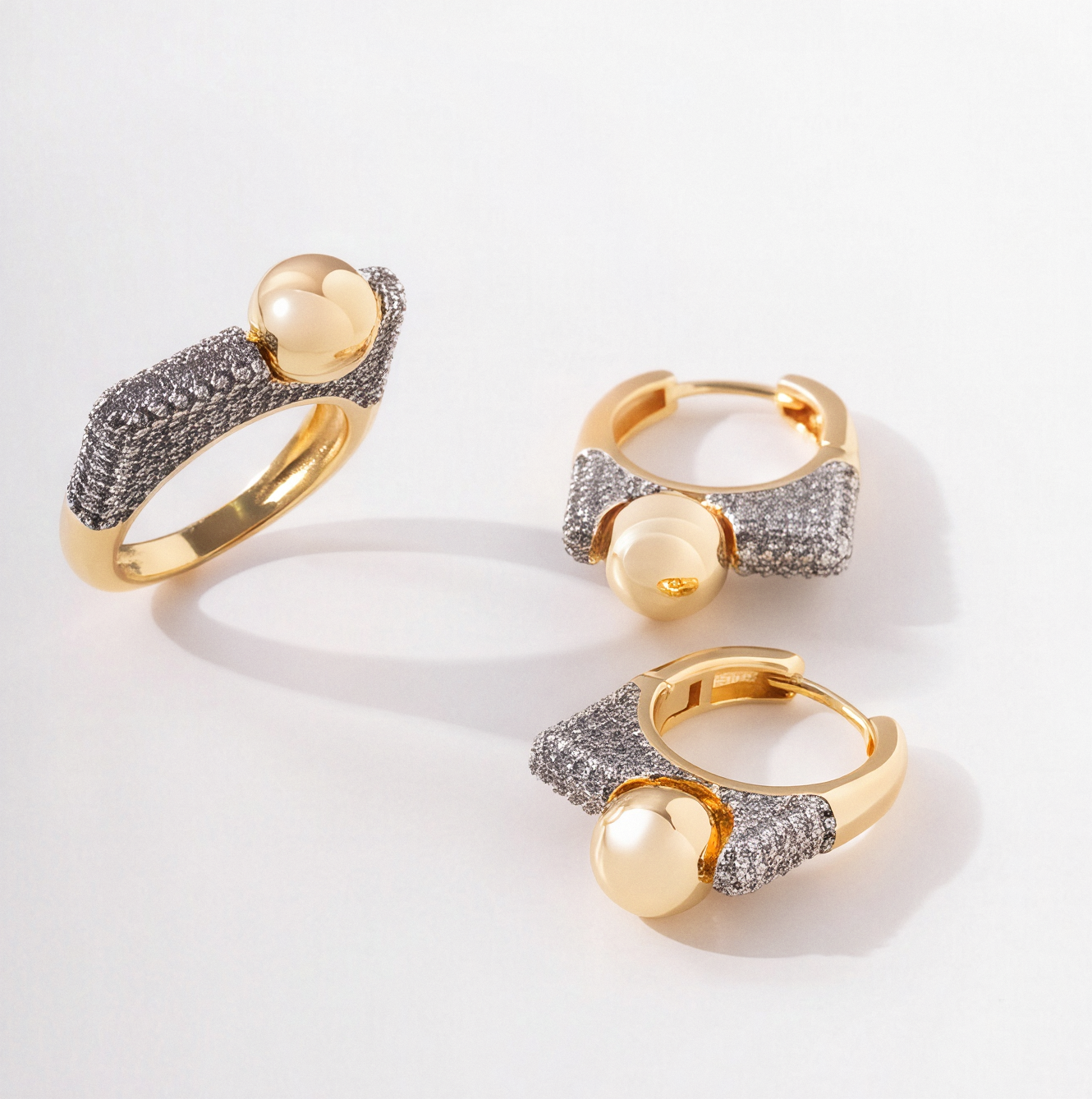 ANEL MICRO ZIRCÔNIAS BANHO EM OURO 18K N16